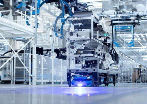 梅赛德斯-奔驰全新S级开启投产，搭载先进计算机集成制造系统，年底开售引领豪华新纪元